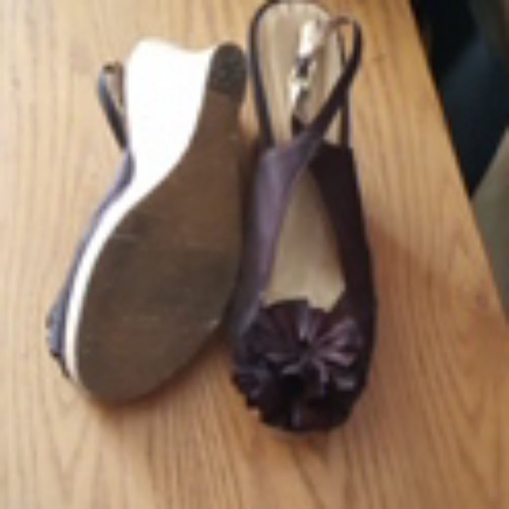 Claundry dress sandal